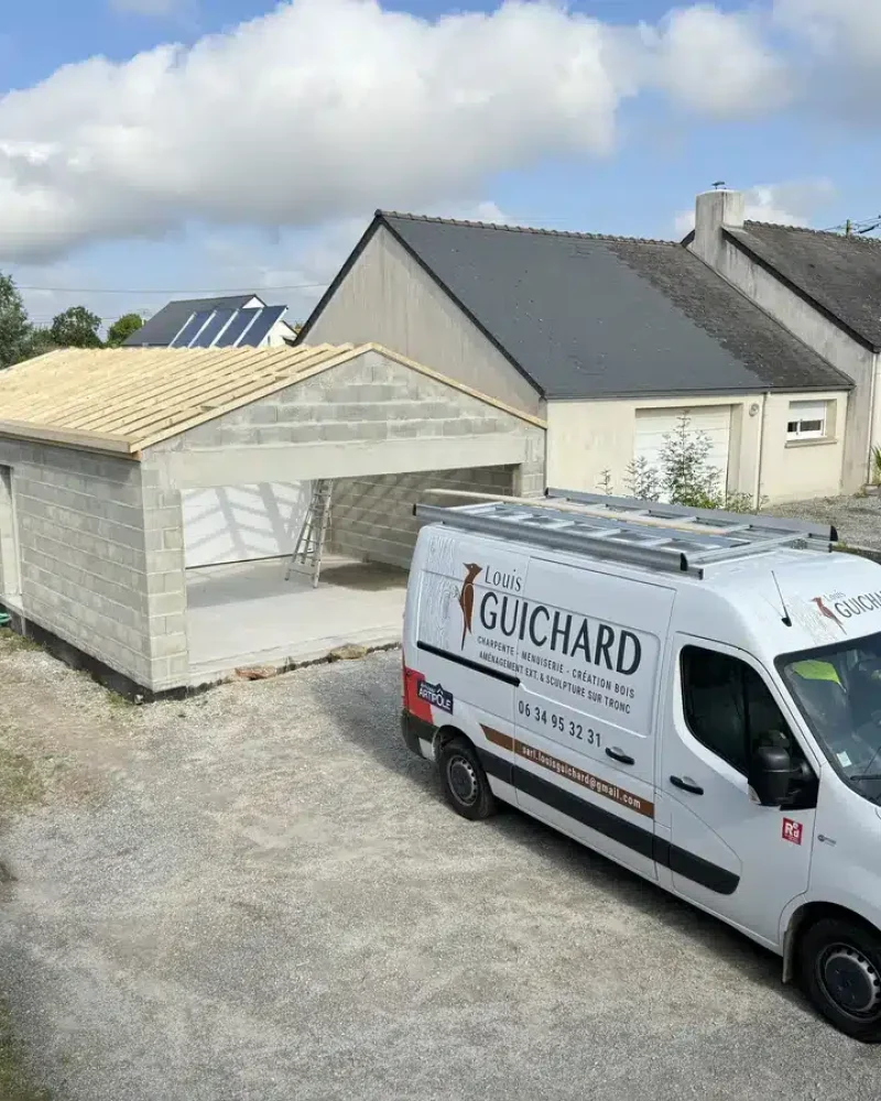 Réalisation d'une charpente par Louis GUICHARD, menuisier agenceur à Orée-d'Anjou