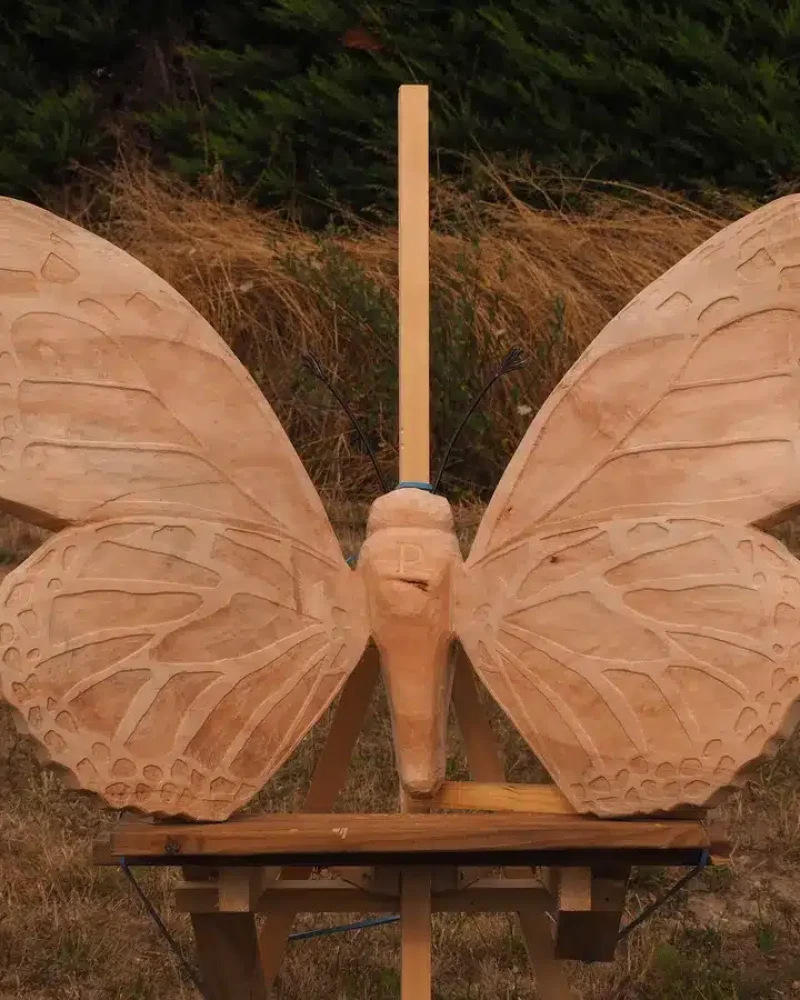 Réalisation d'une sculpture bois par Louis GUICHARD, menuisier agenceur à Orée-d'Anjou