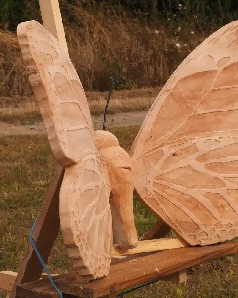 Réalisation d'une sculpture bois par Louis GUICHARD, menuisier agenceur à Orée-d'Anjou